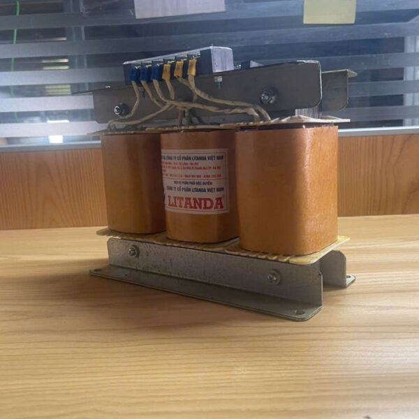 bien-ap-tran-2kva-3-pha-3 bien-ap-tran-2kva-3-pha-3