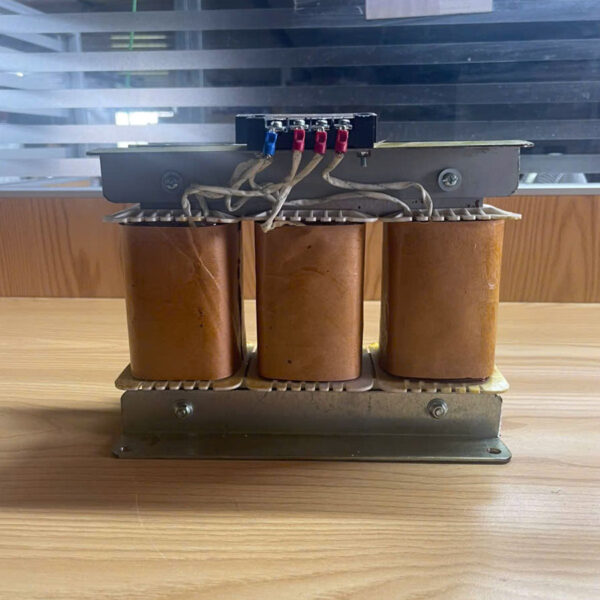 bien-ap-tran-2kva-3-pha-4 bien-ap-tran-2kva-3-pha-4
